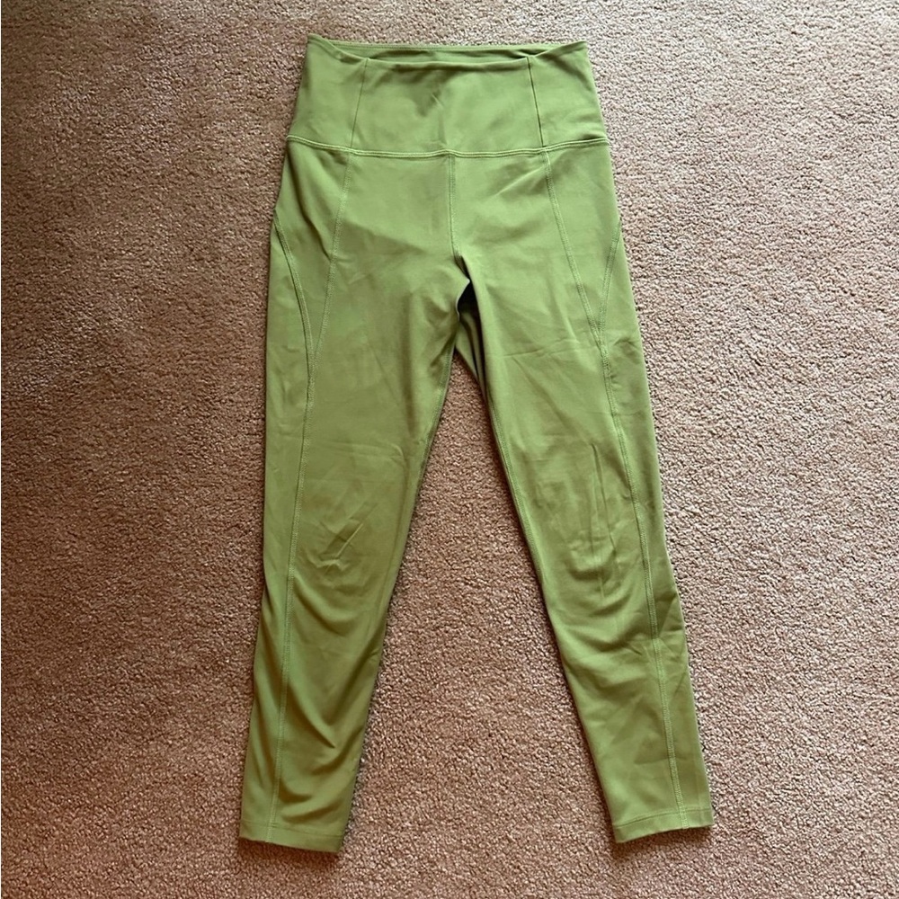 Lime Green Girlfriend Collective Capri Leggings, size small